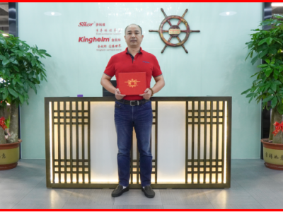 6385821951380175781596438