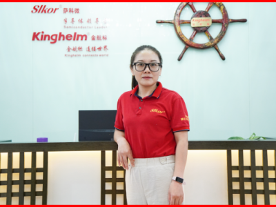 6386184107670800781557379