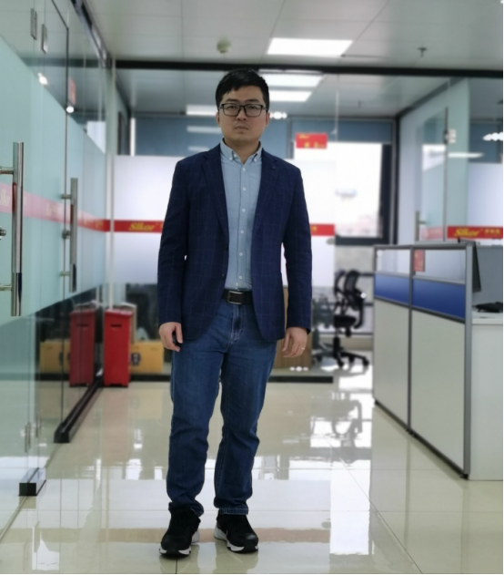 09b179b94d154c4aeecb310f1f5f884e