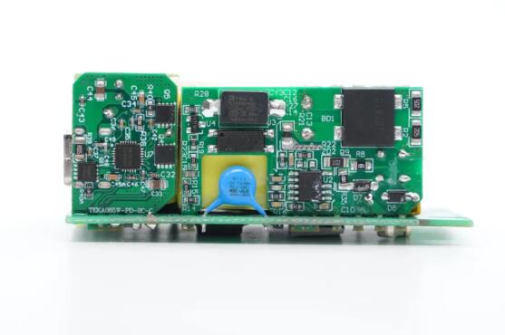 305a7bf12eaa22868c1f08df34ed5e76