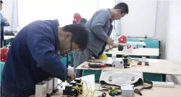 566049f8df8660c43abf69666e0fb0a7