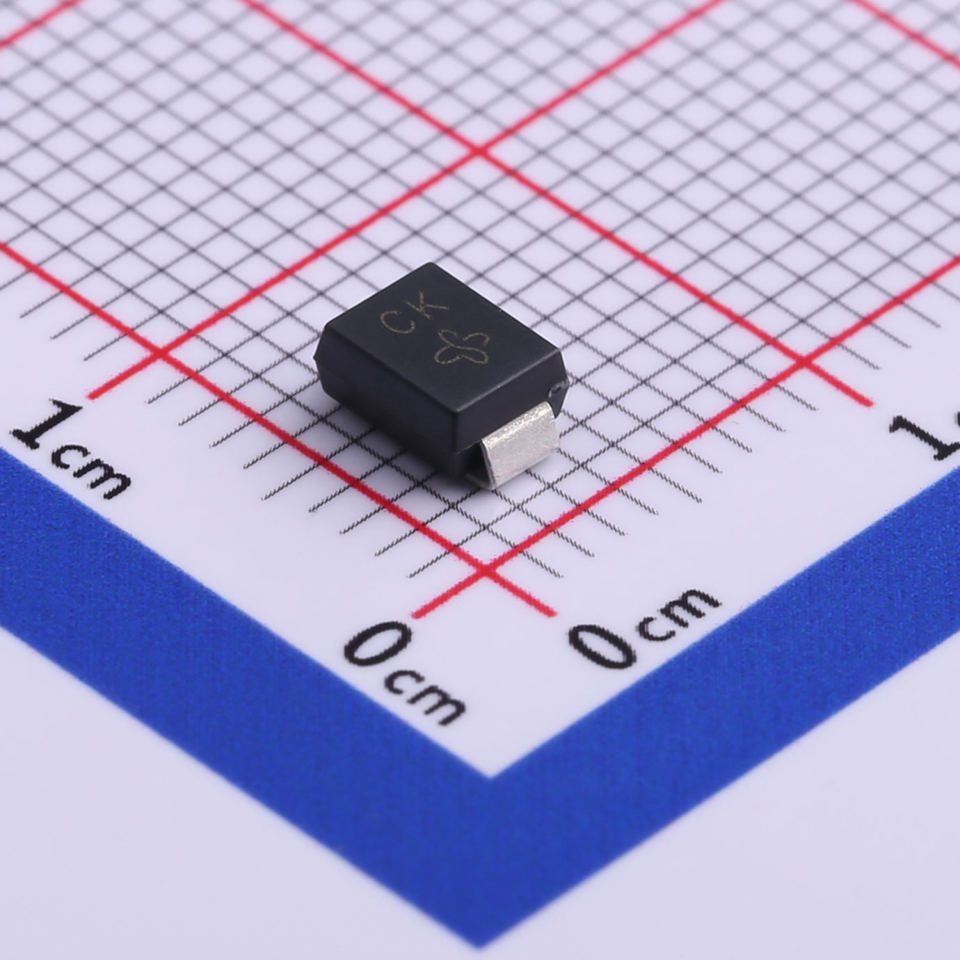 瞬態抑制二極管SMBJ30CA