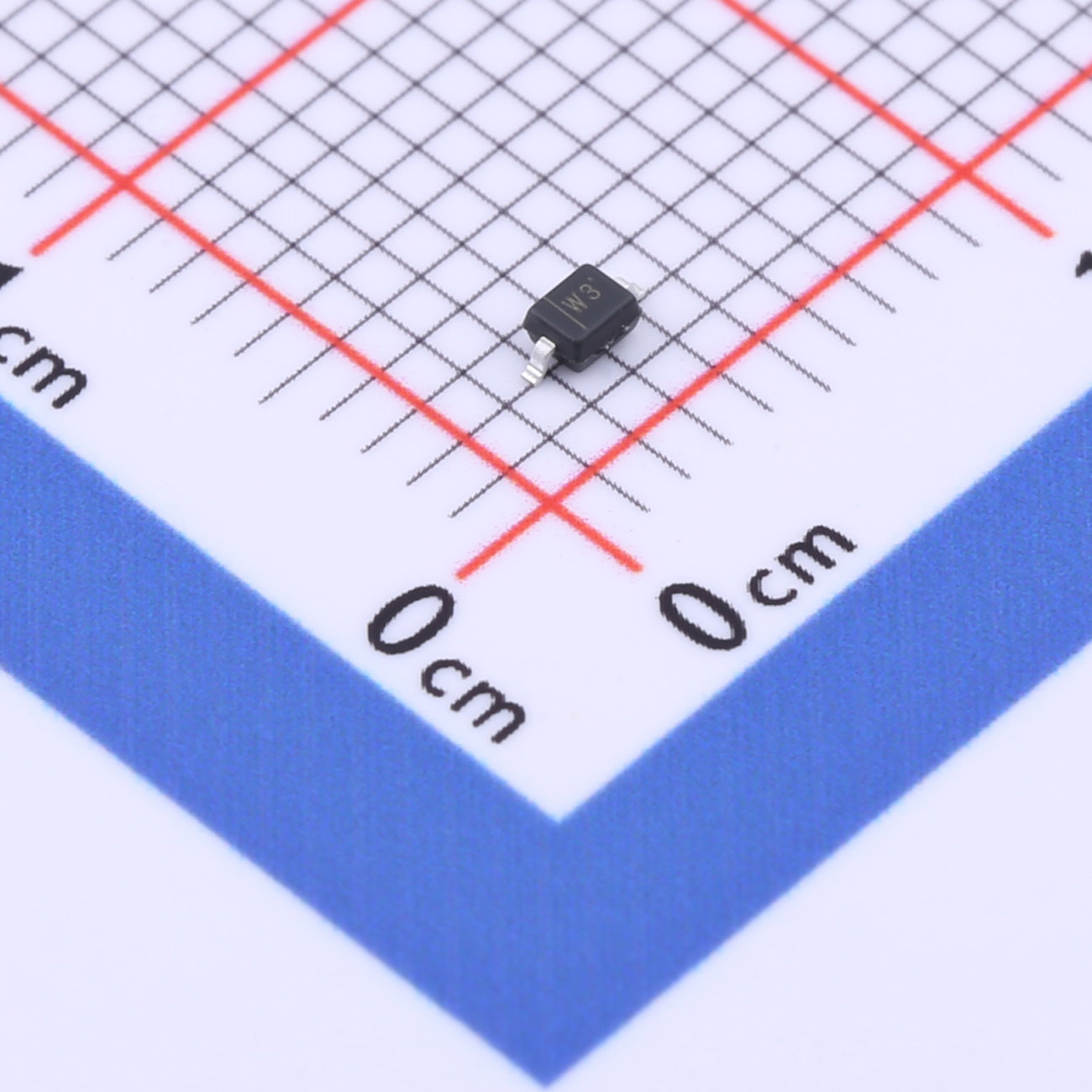 穩(wěn)壓二極管BZT52C3V3