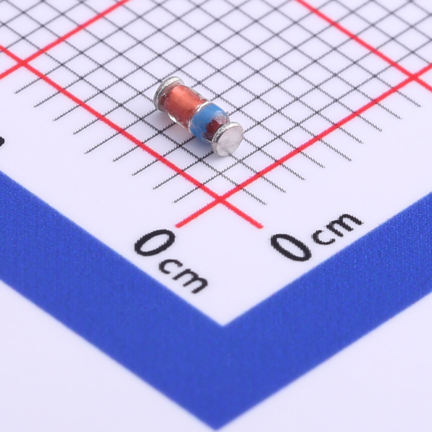 穩壓二極管ZMM3V6