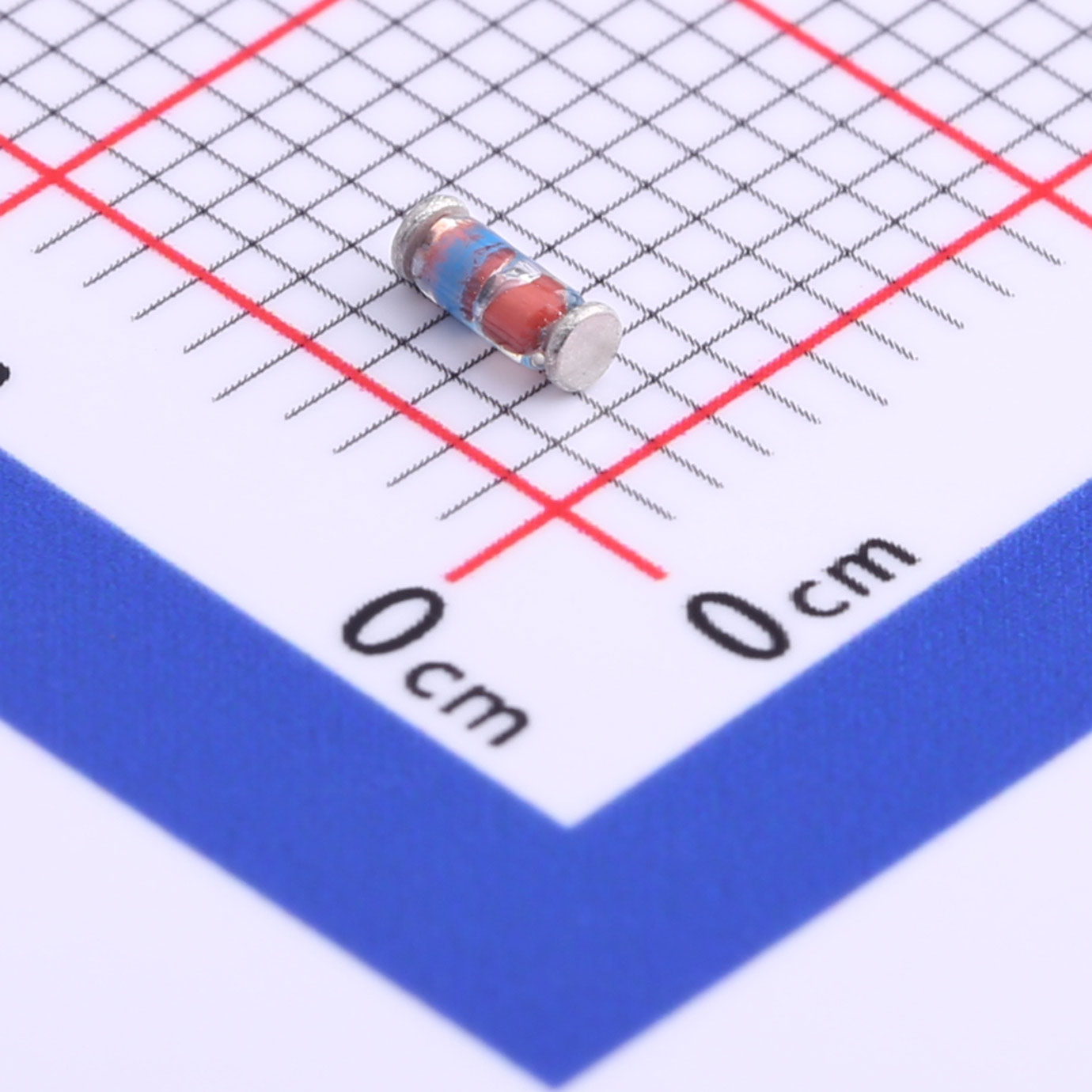 穩壓二極管ZMM3V3