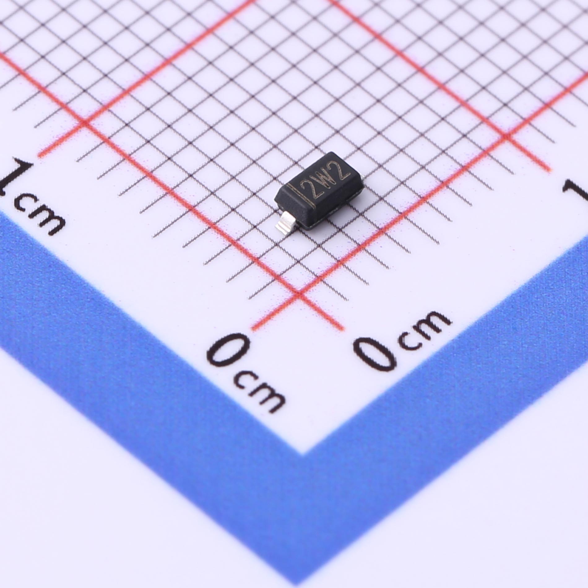 穩壓二極管BZT52B3V0