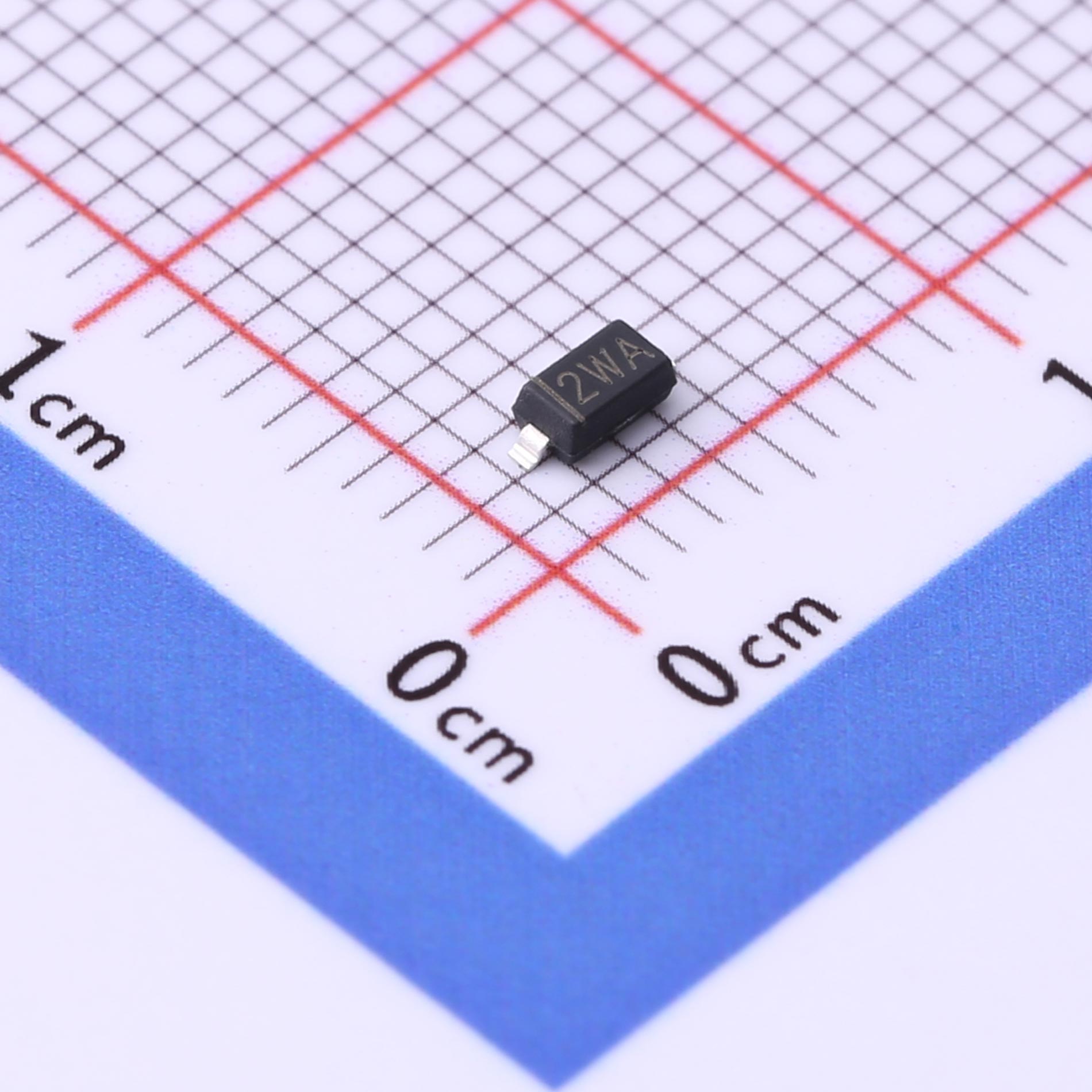 穩壓二極管BZT52B6V2