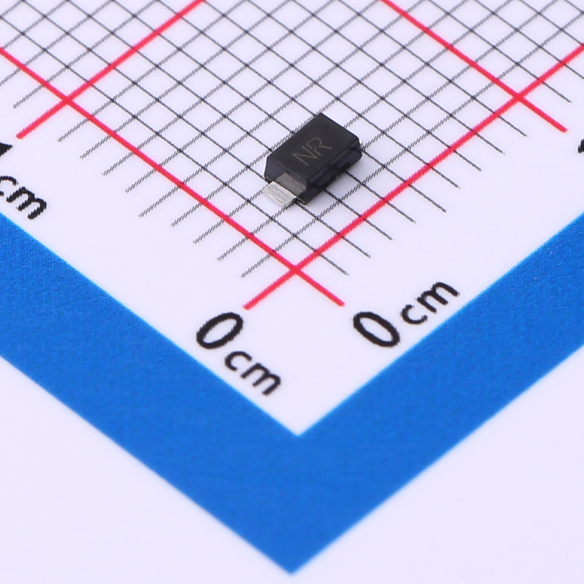 瞬態(tài)抑制二極管SMF8.0CA