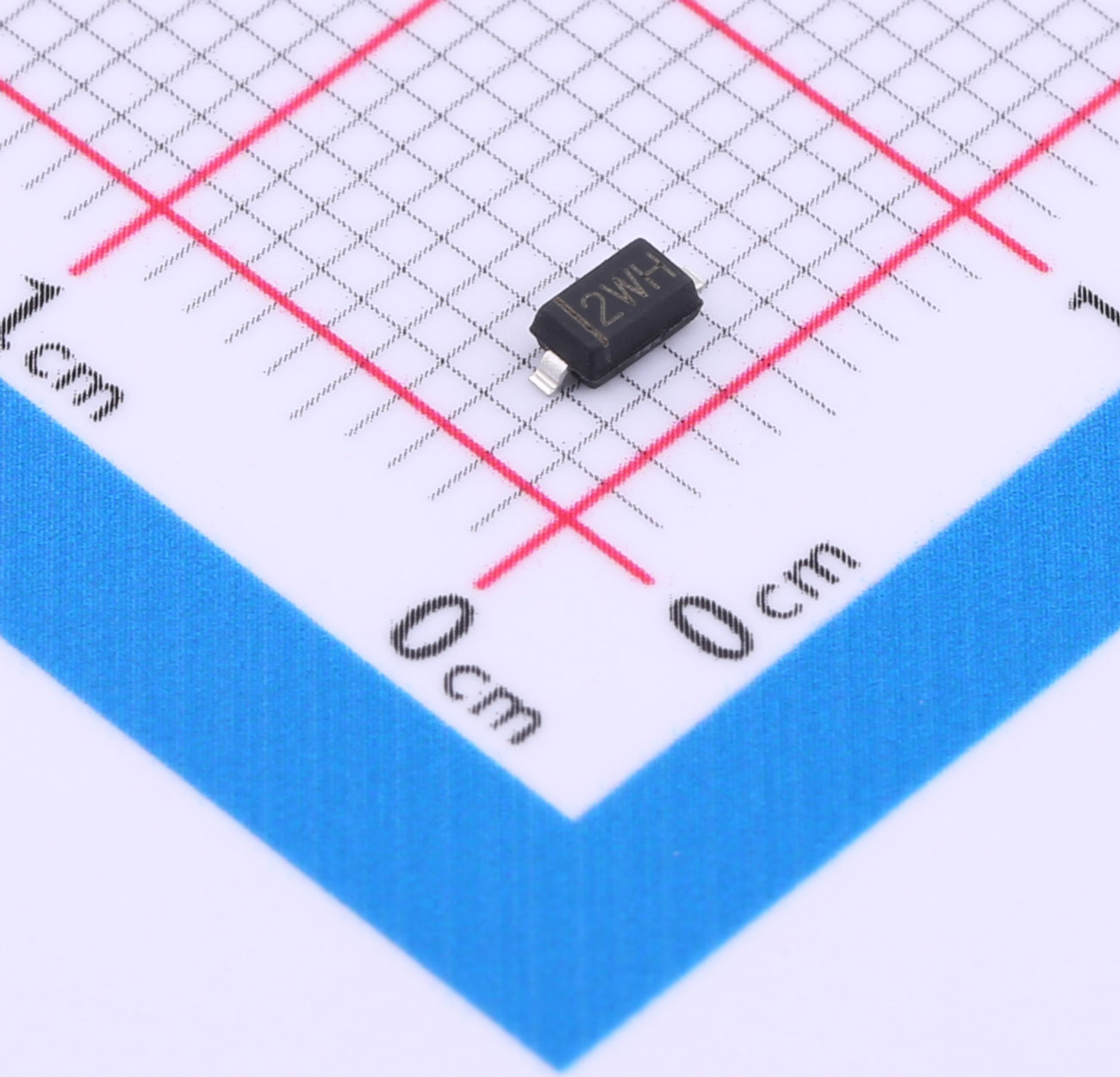 穩(wěn)壓二極管BZT52B12