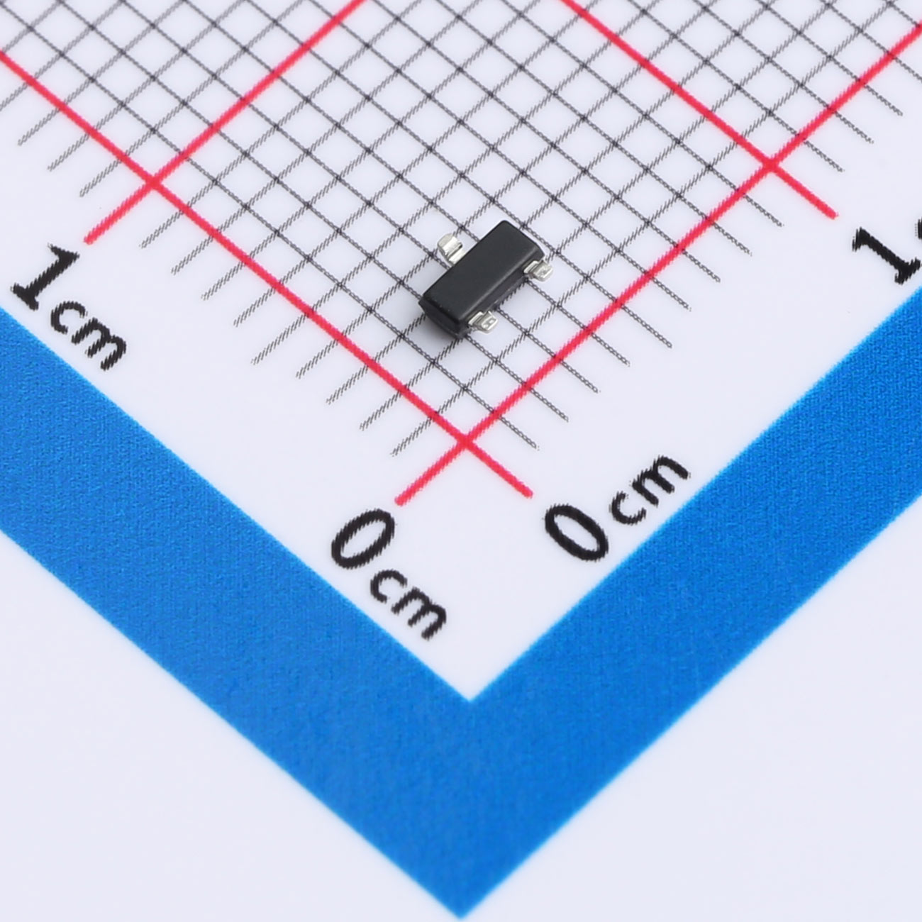 穩壓二極管BZX84C3V0